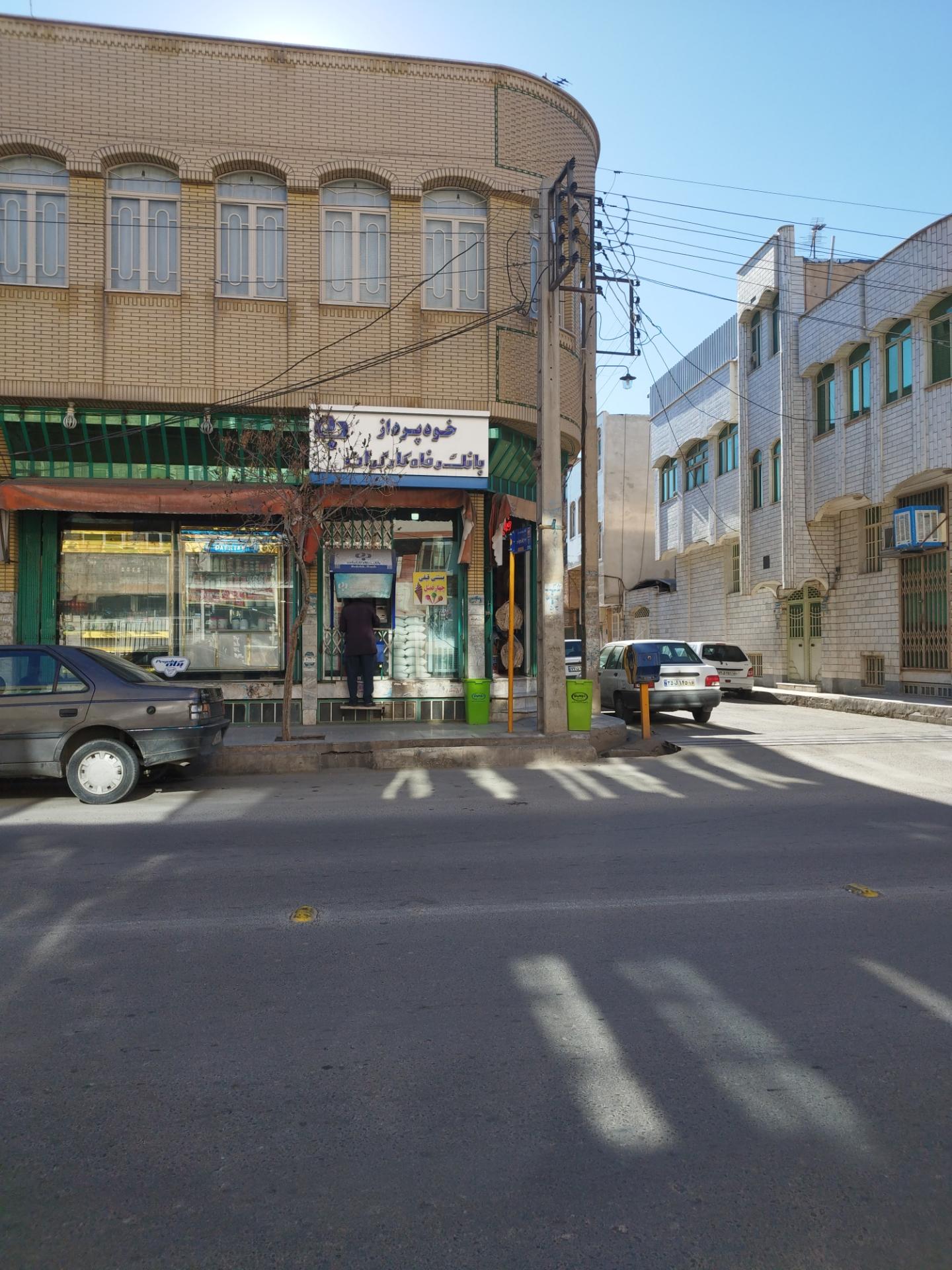 عکس خودپرداز بانک رفاه