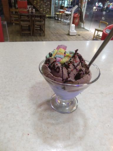 عکس کافه آنیل