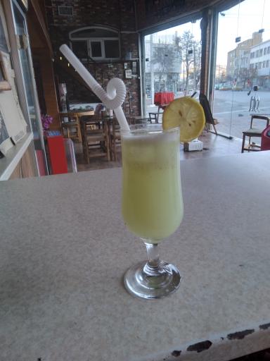 عکس کافه آنیل