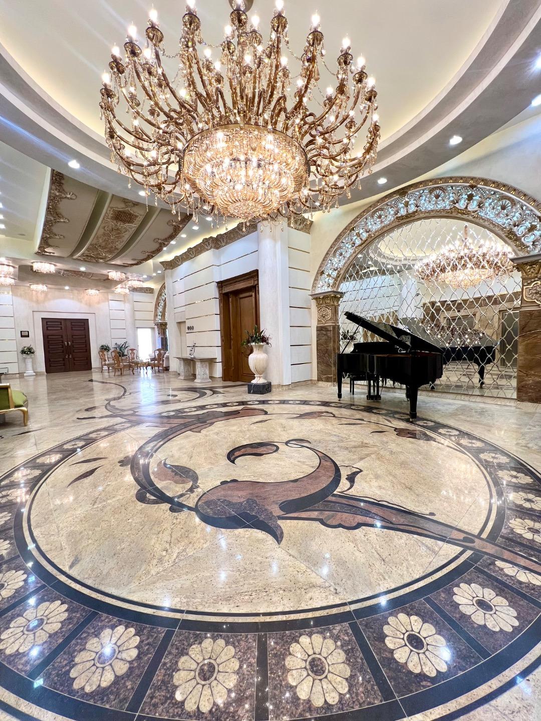 عکس تالار پذیرایی تین