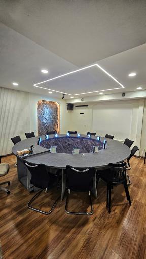 عکس دن کلاب وکیل آباد