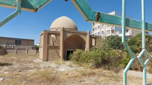 عکس موزه سنگ نوشته‌های تاریخی زنجان 