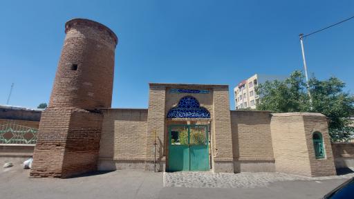 عکس موزه سنگ نوشته‌های تاریخی زنجان 