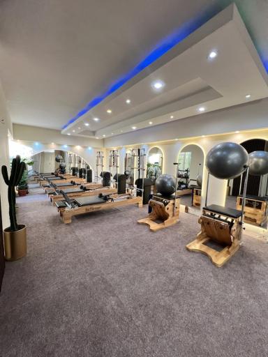 عکس استودیو پیلاتس ریفورمر 8