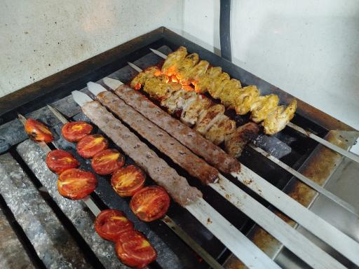 عکس دکتر مزه