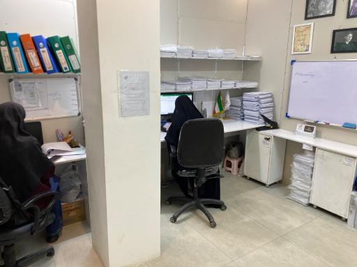 عکس نمایندگی آزمون خیلی سبز
