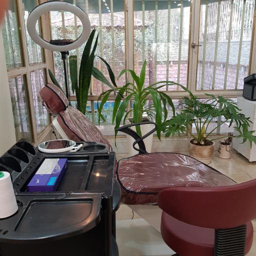 عکس سالن زیبایی شاینیژ