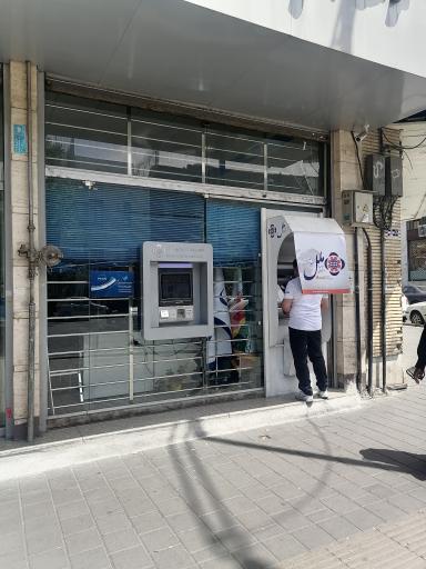 عکس خودپرداز بانک ملل