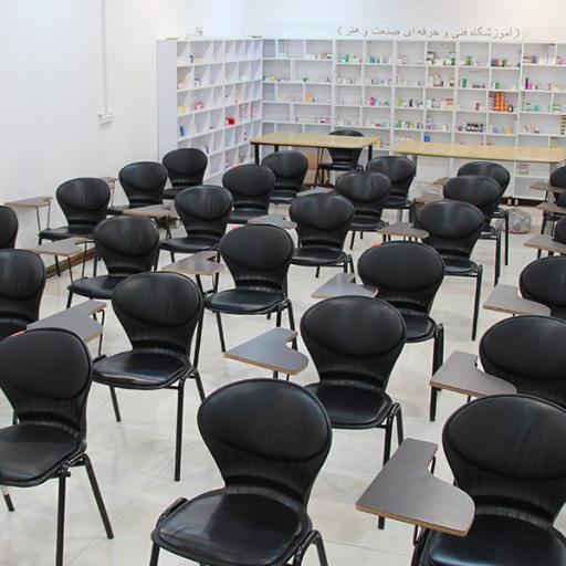 عکس آموزشگاه فنی و حرفه ای صنعت و هنر