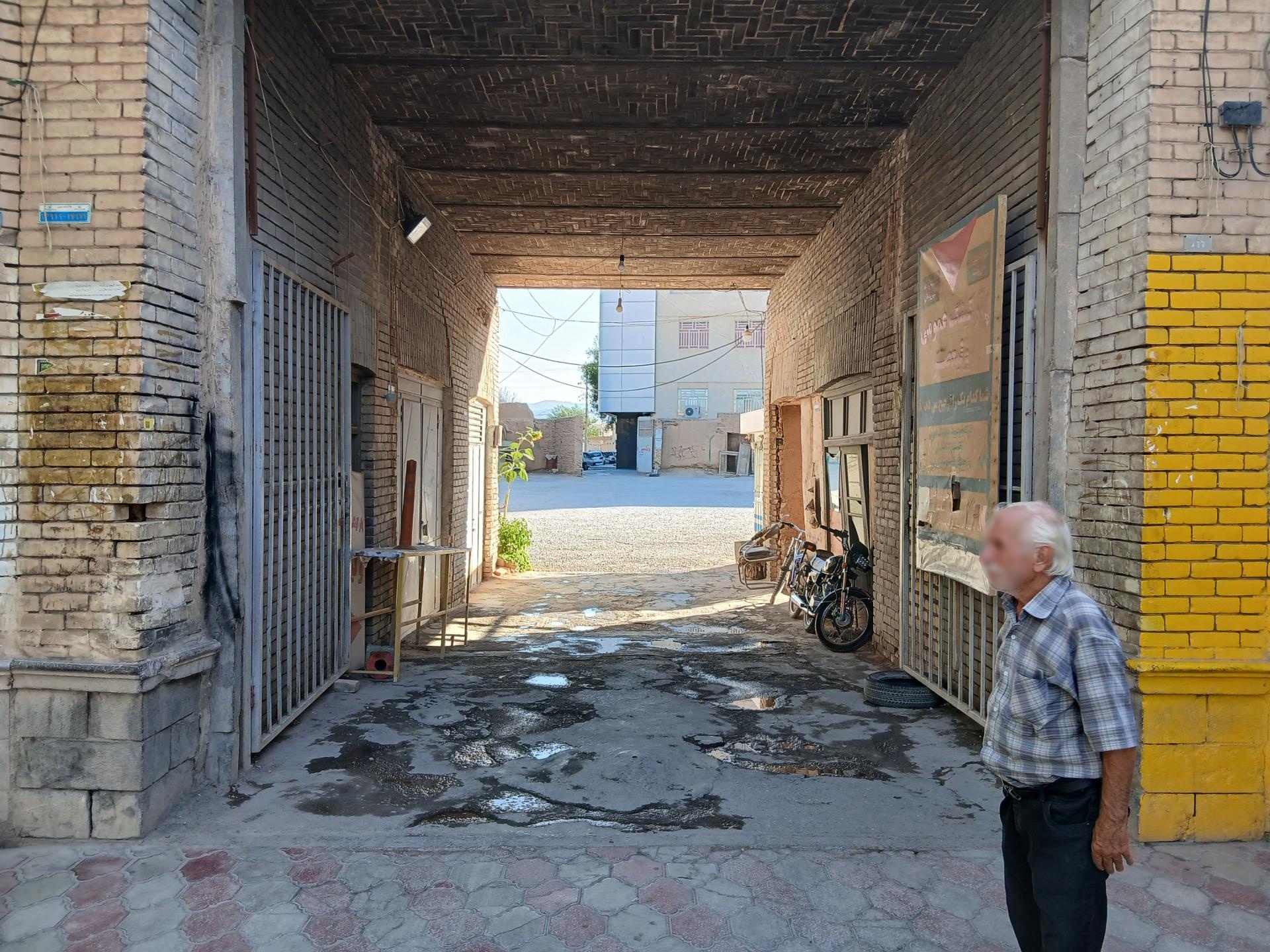 عکس پارکینگ عمومی