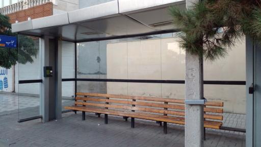 عکس ایستگاه اتوبوس حجاب 42