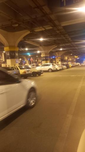 عکس پارکینگ شماره یک حرم مطهر