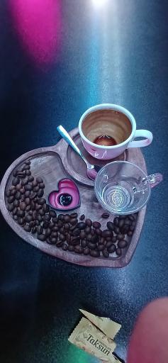 عکس کافی شاپ و فست فود کافی شب
