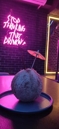 عکس کافی شاپ و فست فود کافی شب