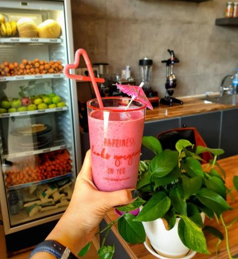 عکس کافه بستنی دریا