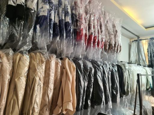 عکس تولیدی لباس علی ۱۱۰