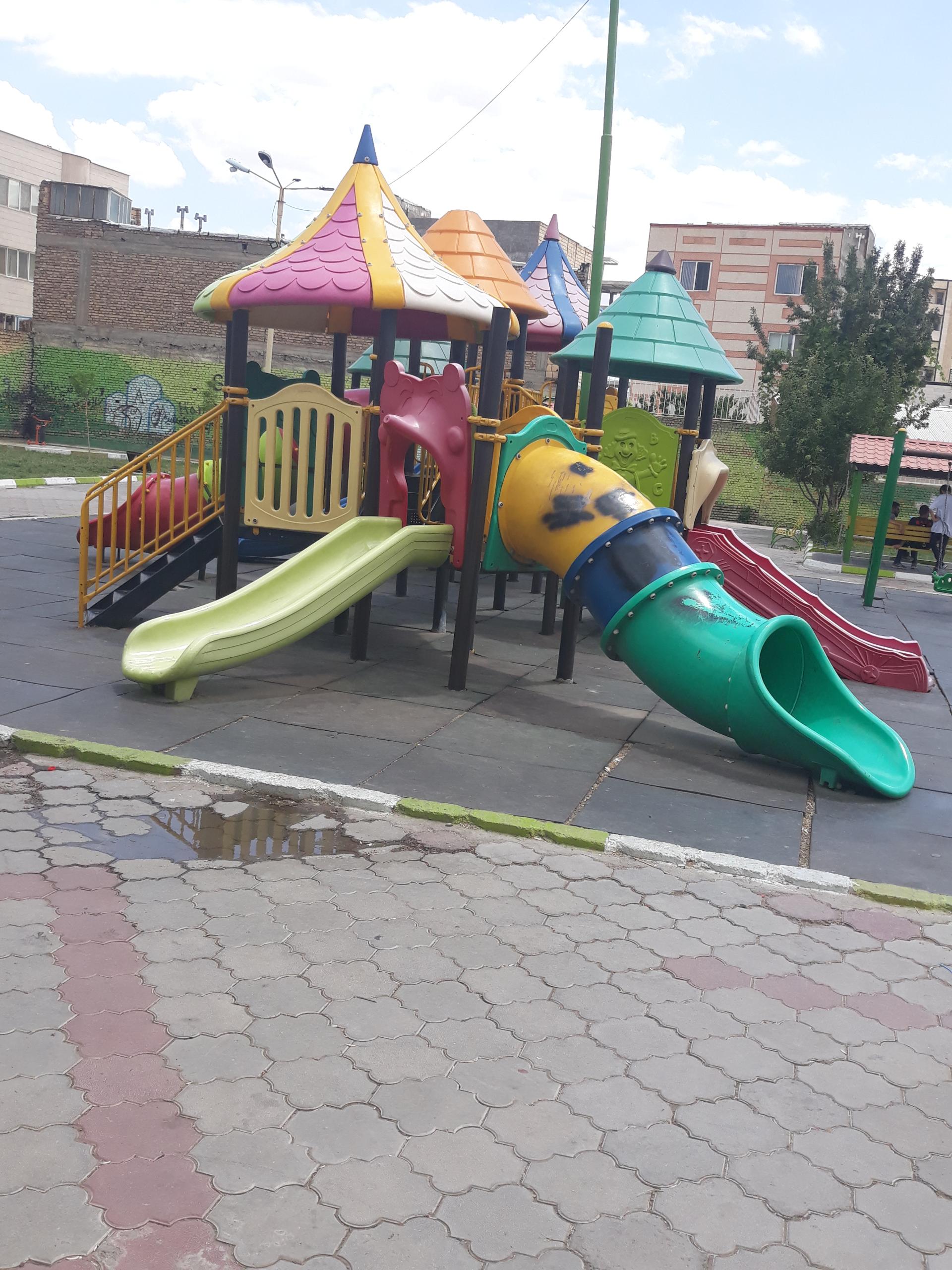 عکس بوستان دانشسرا