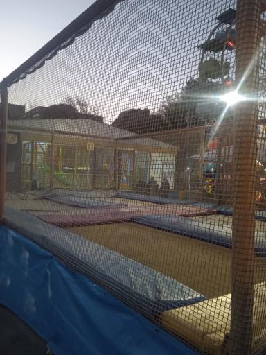 عکس شهربازی ۲۲ بهمن