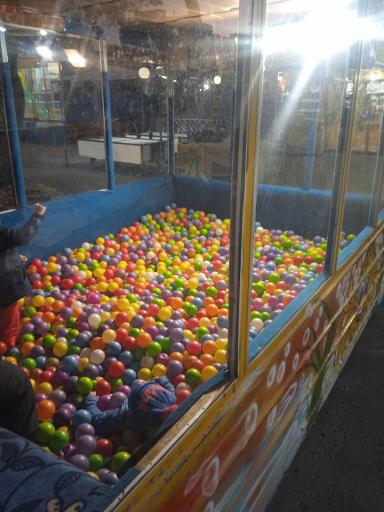 عکس شهربازی ۲۲ بهمن