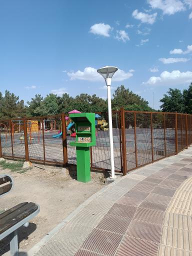 عکس زمین بازی کودکان ۳