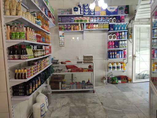 عکس مینی مارکت تک