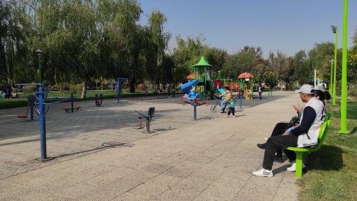 عکس بوستان حافظ