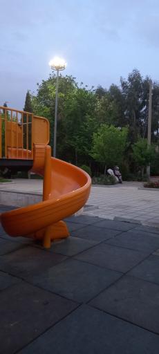 عکس بوستان بنفشه