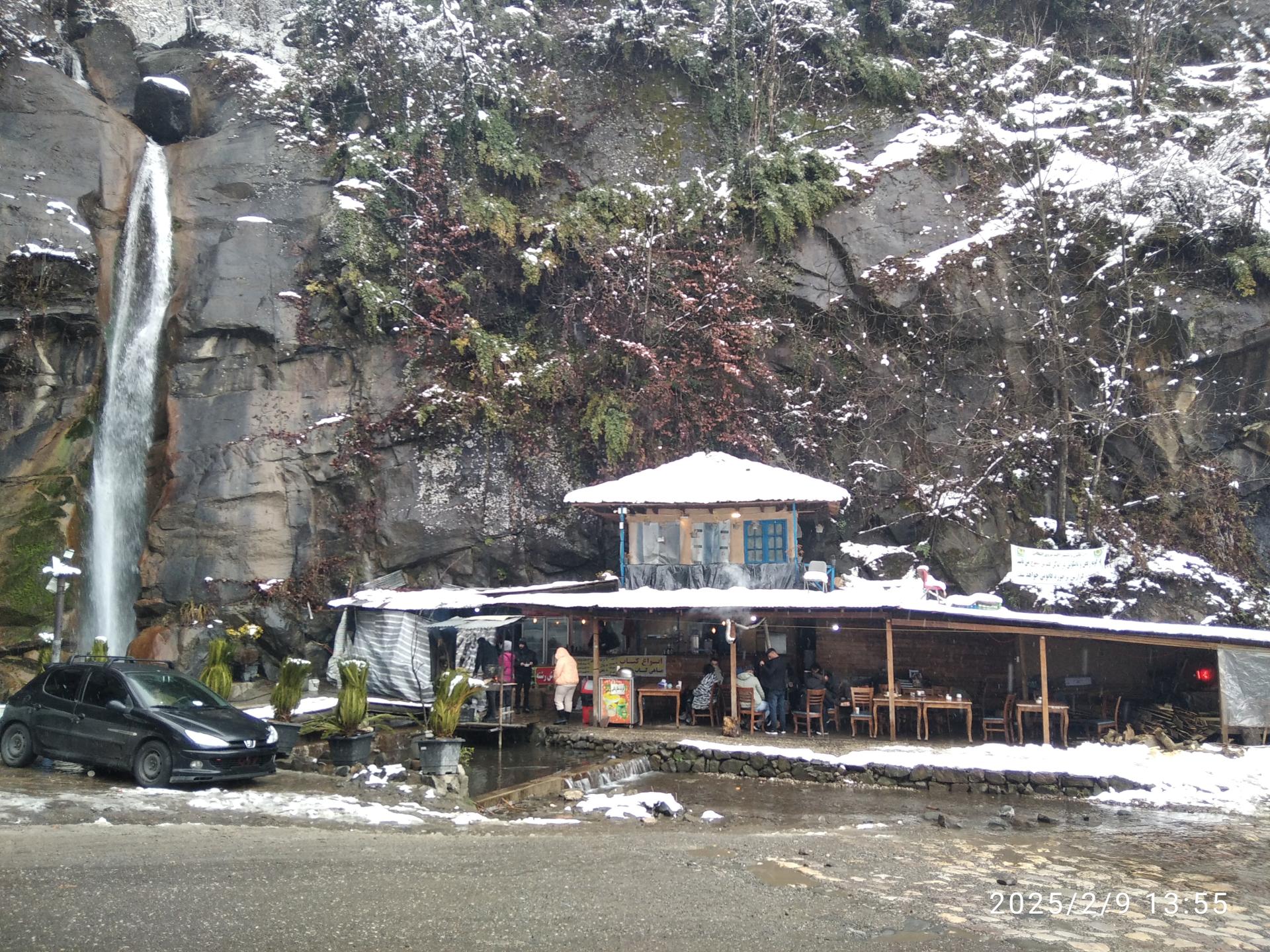 عکس سوپر مارکت شبانه روزی دهکده