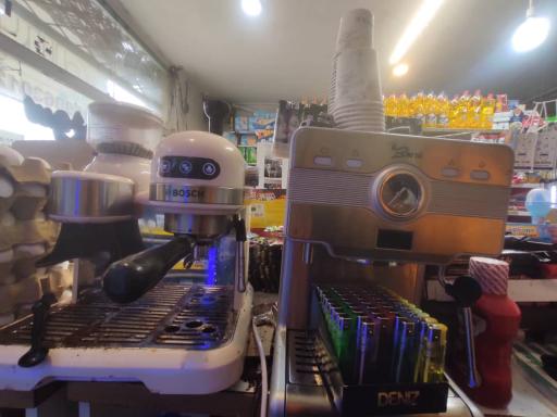 عکس هایپرمارکت باران