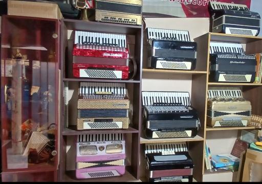 عکس تعمیر آکاردئون سهرابی
