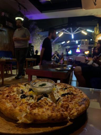 عکس کافه شبانه روزی وودن