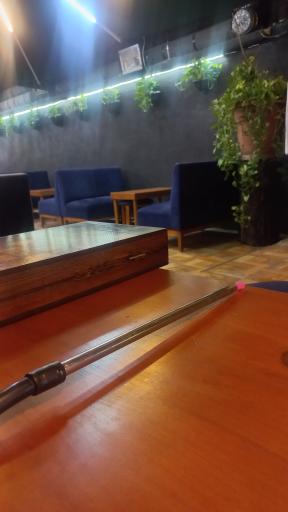 عکس کافه شبانه روزی وودن