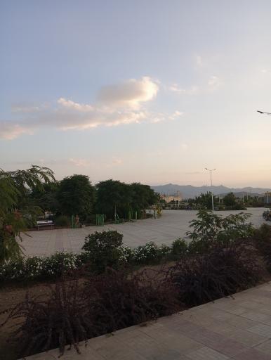 عکس بوستان حافظ