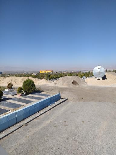 عکس بلوک ٩٢ آرامستان وادی رحمت