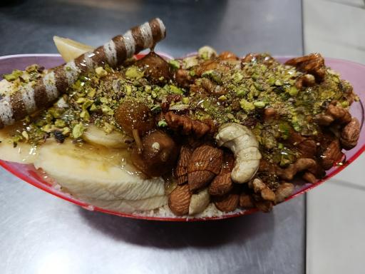 عکس بستنی سنتی اصفهان 