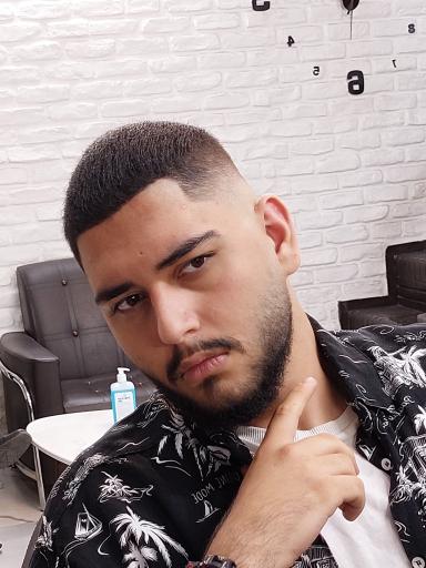 عکس آرایشگاه مردانه کیوت کات رضا