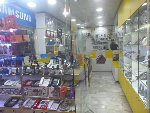 عکس فروشگاه تلفن و موبایل