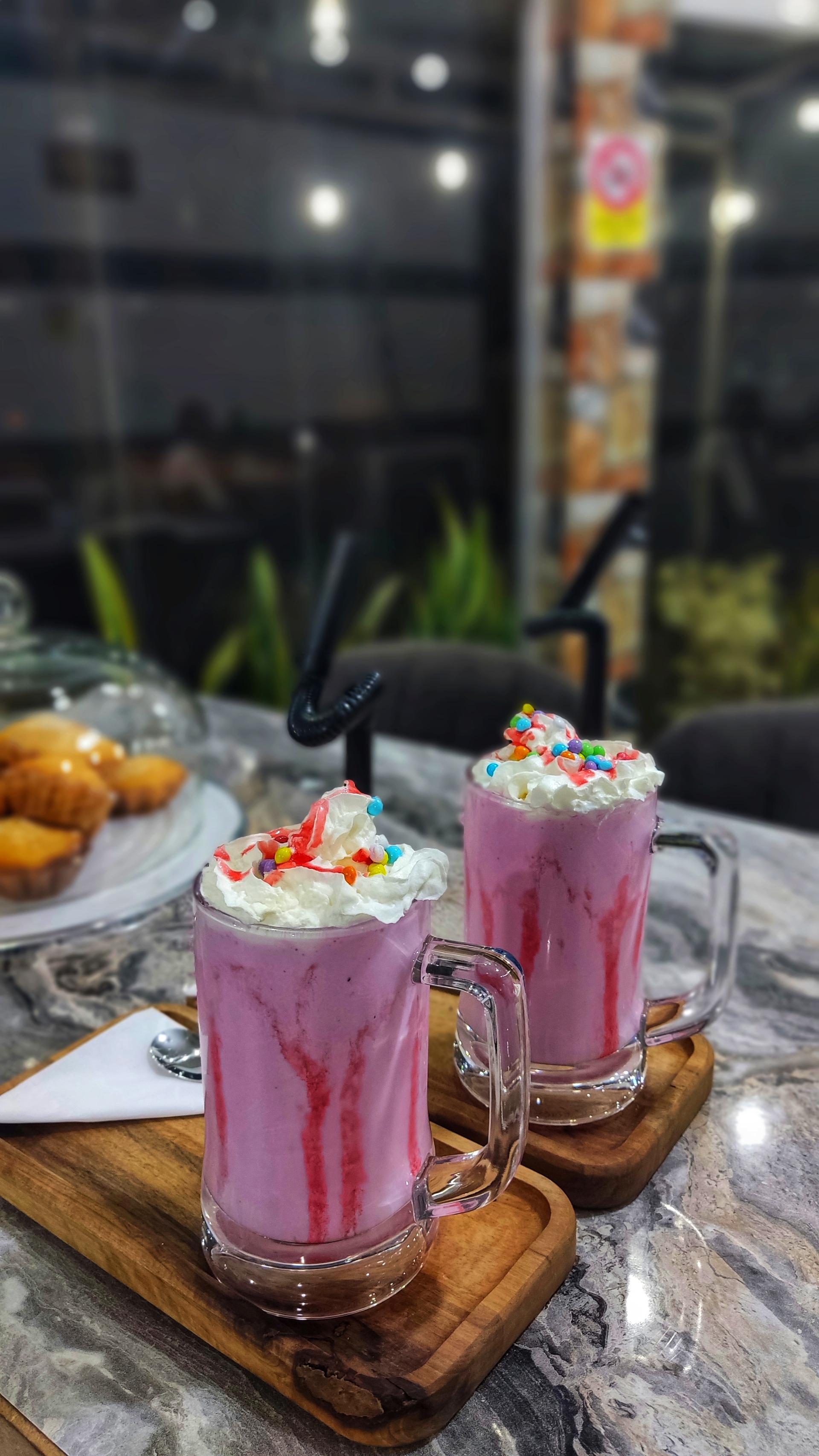 عکس کافه اهورا