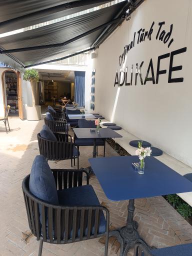 عکس آدلی کافه قیطریه
