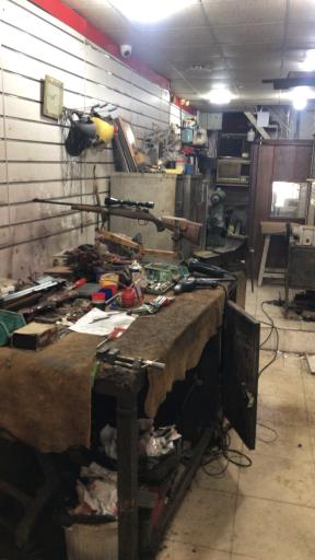 عکس تعمیرگاه مجاز اسلحه شکاری 