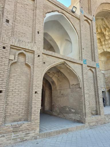 عکس مسجد جامع تاریخی ساوه