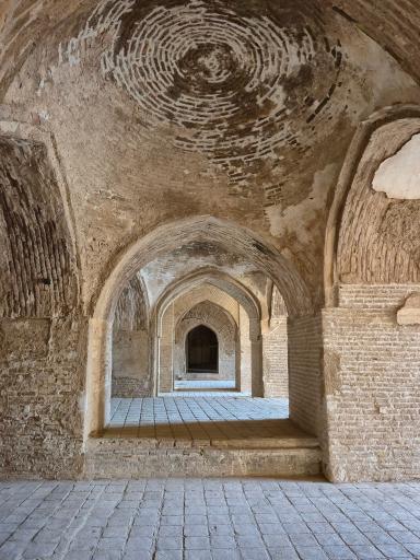 عکس مسجد جامع تاریخی ساوه