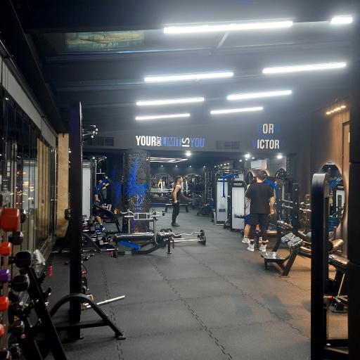 باشگاه بدنسازی ساندو