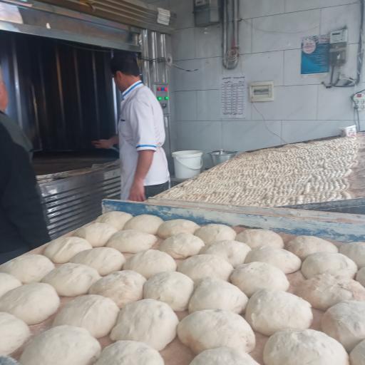 عکس نانوایی ظریفی 