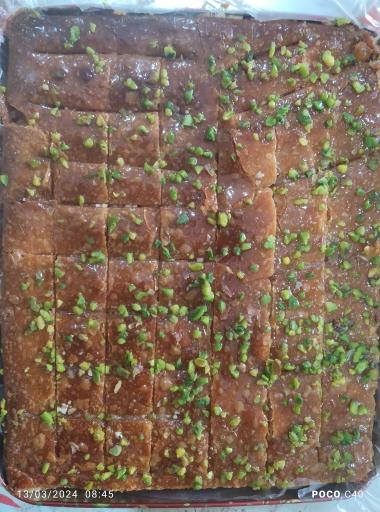 عکس شیرینی سرای سفارت یزد