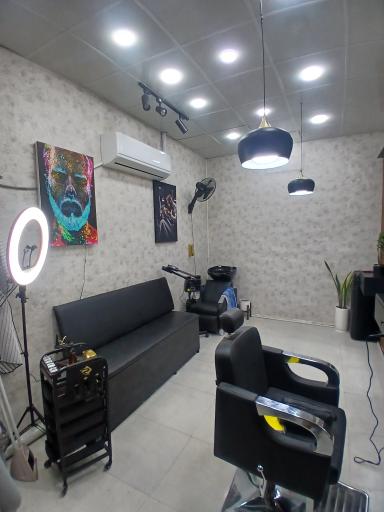 آرایشگاه کلاسیک کات