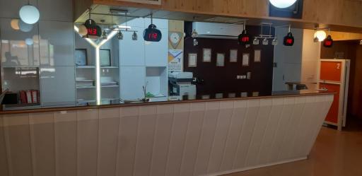 عکس آزمایشگاه قاضی عسگر