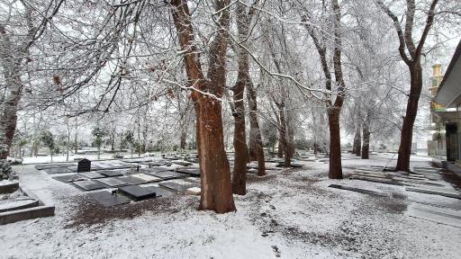 عکس گلزار شهدای هریکنده