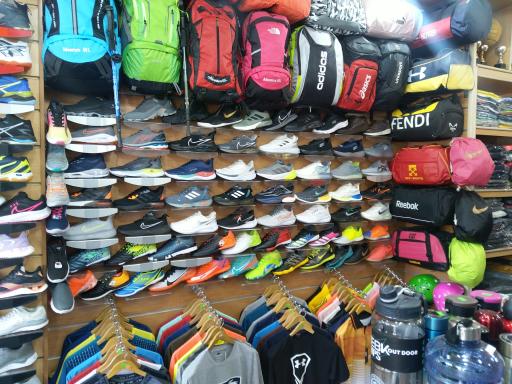 عکس فروشگاه اسپرت آسیا