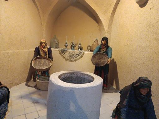 عکس موزه عصارخانه شاهی